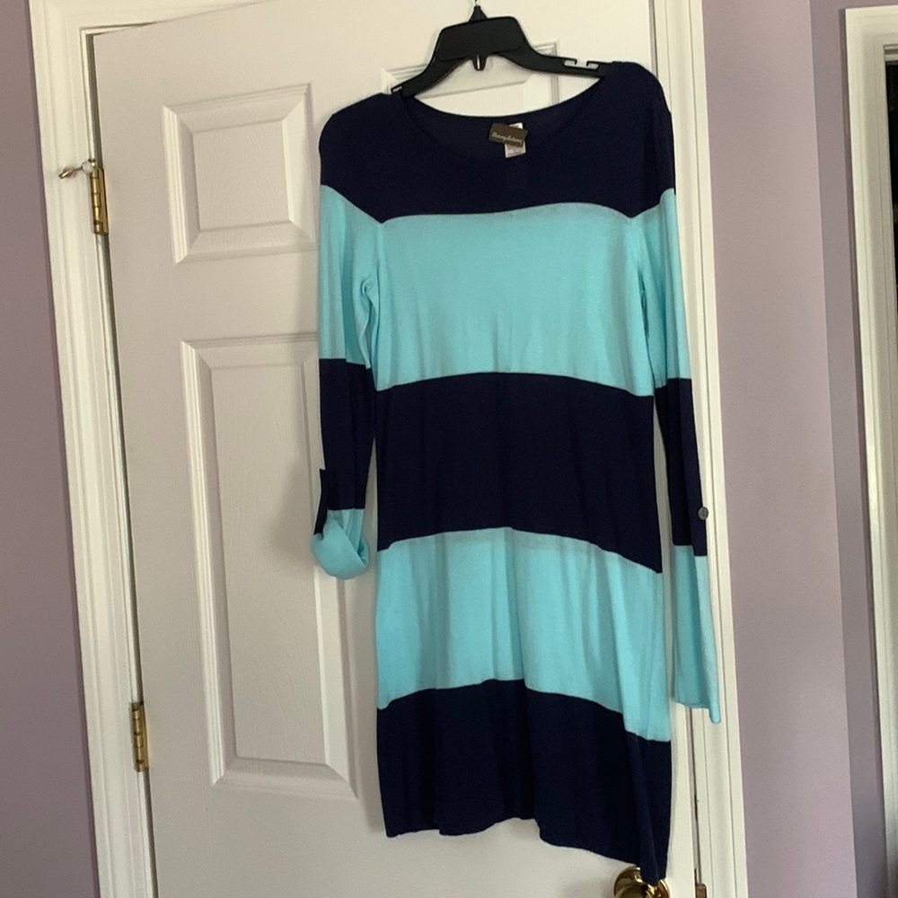 Tommy Bahama dress/ sweater beach wear